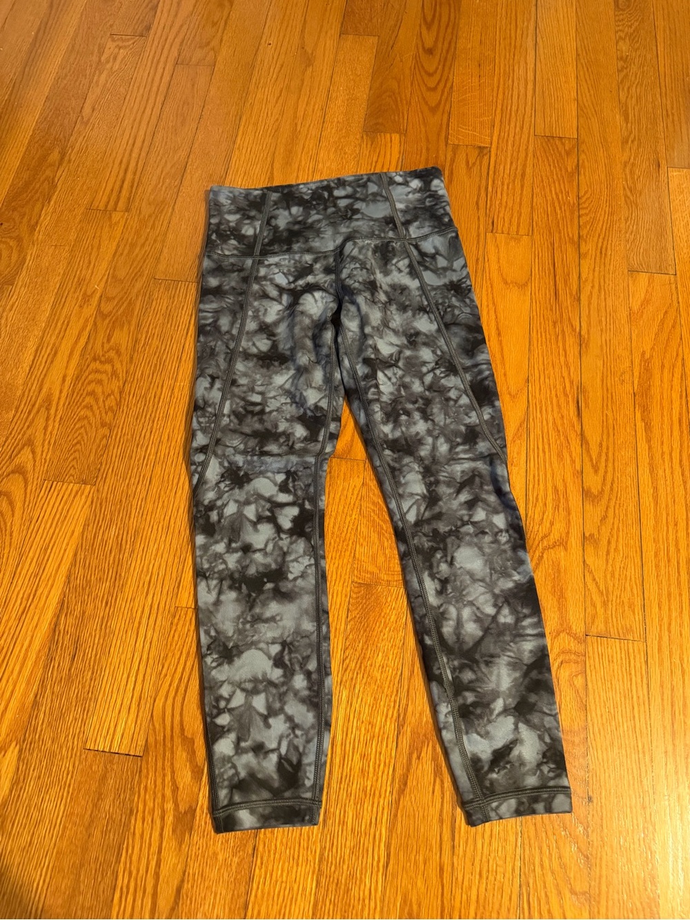 Athleta tie dye leggings size xs